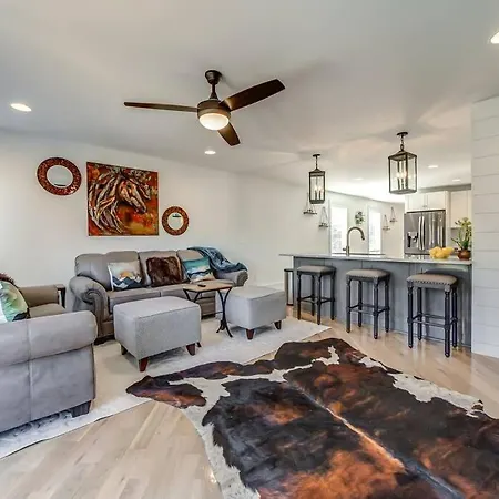 Nashville'S Broadway: Your Spacious Home Exterior photo