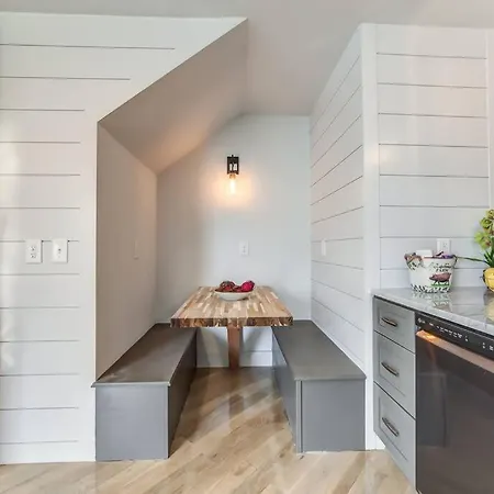 Nashville'S Broadway: Your Spacious Home Exterior photo