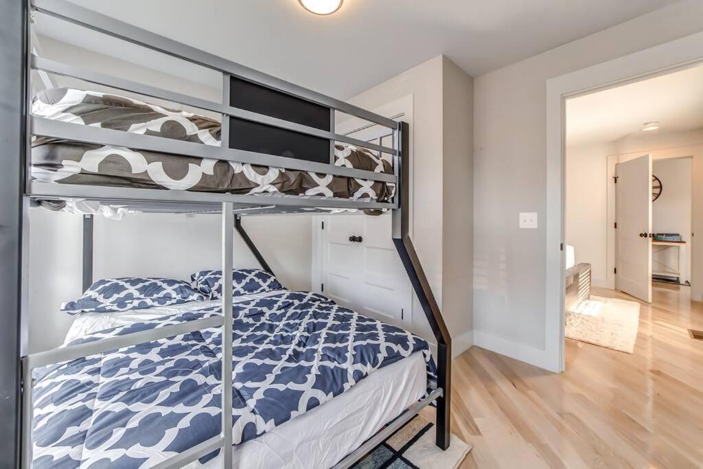 Сasa de vacaciones Nashville's Broadway: Your Spacious *